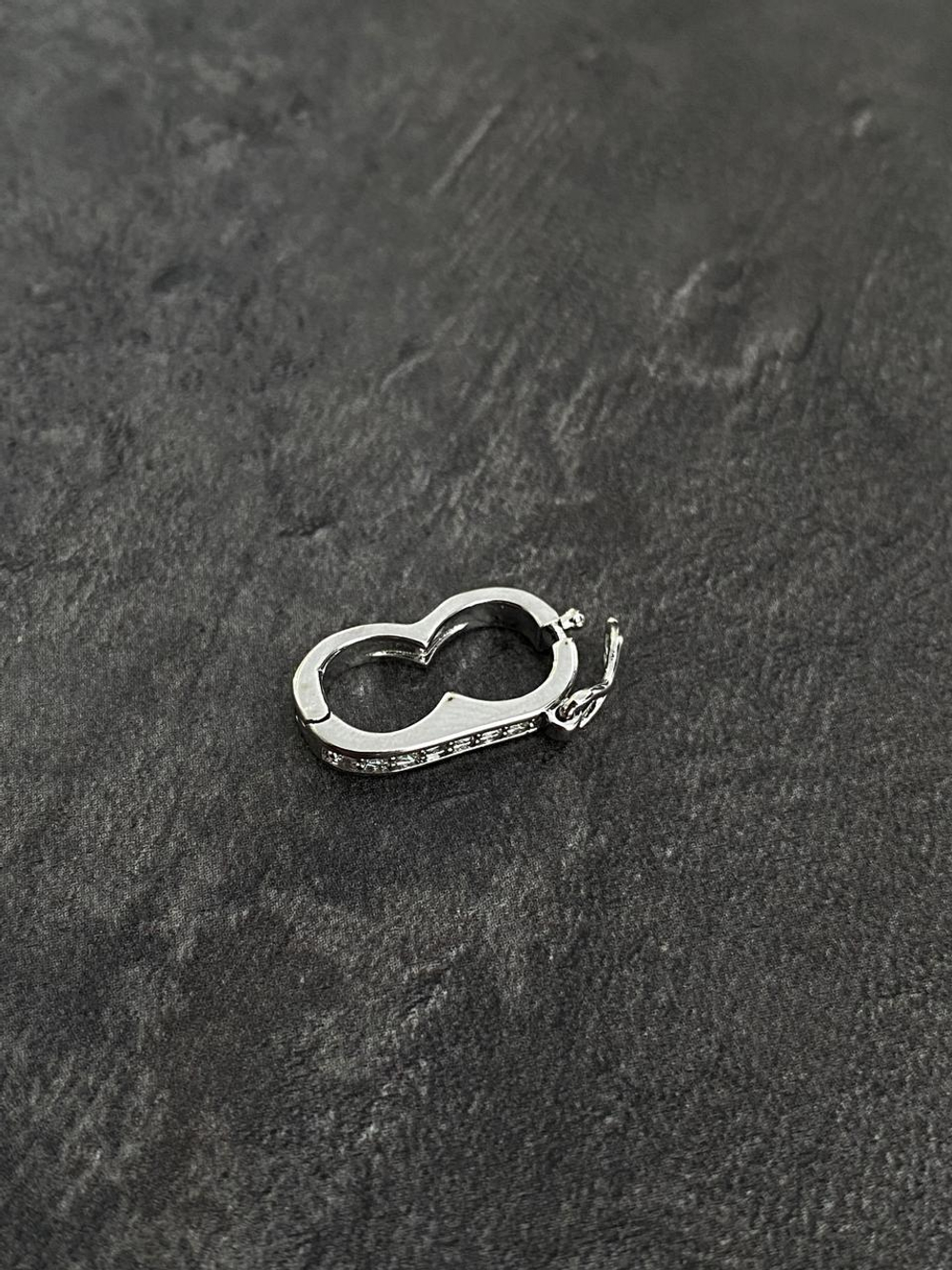 Зажим для жемчуга с цирконами, оттенок серебро