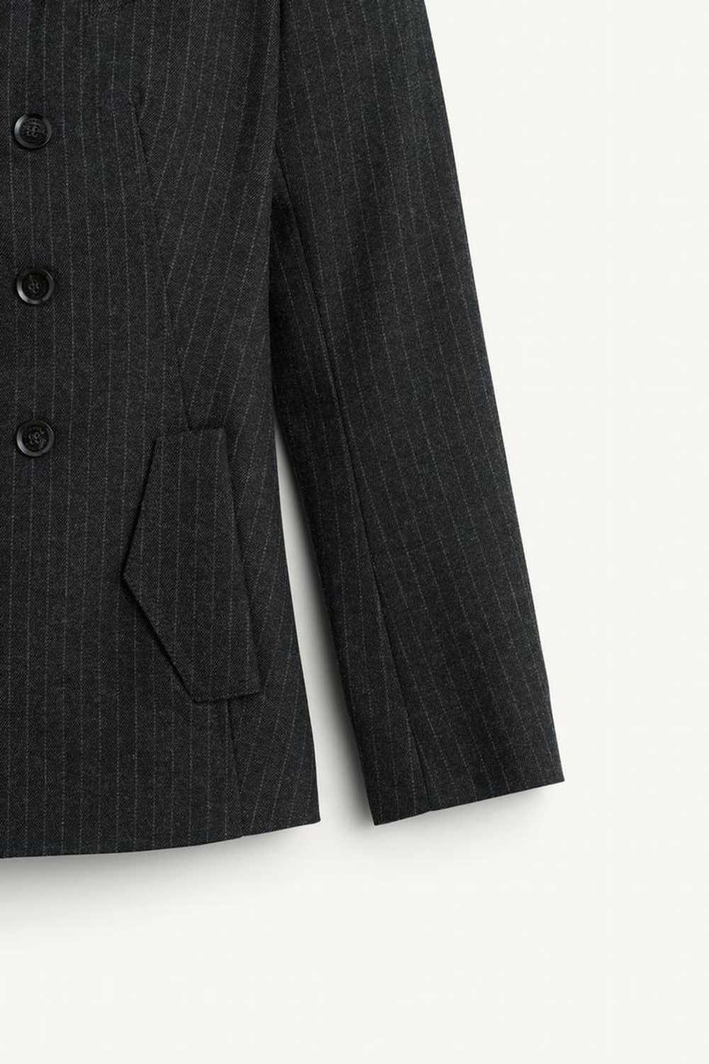 ZARA БЛЕЙЗЕР В МЕЛКУЮ ПОЛОСКУ, ТЕМНО-СЕРЫЙ