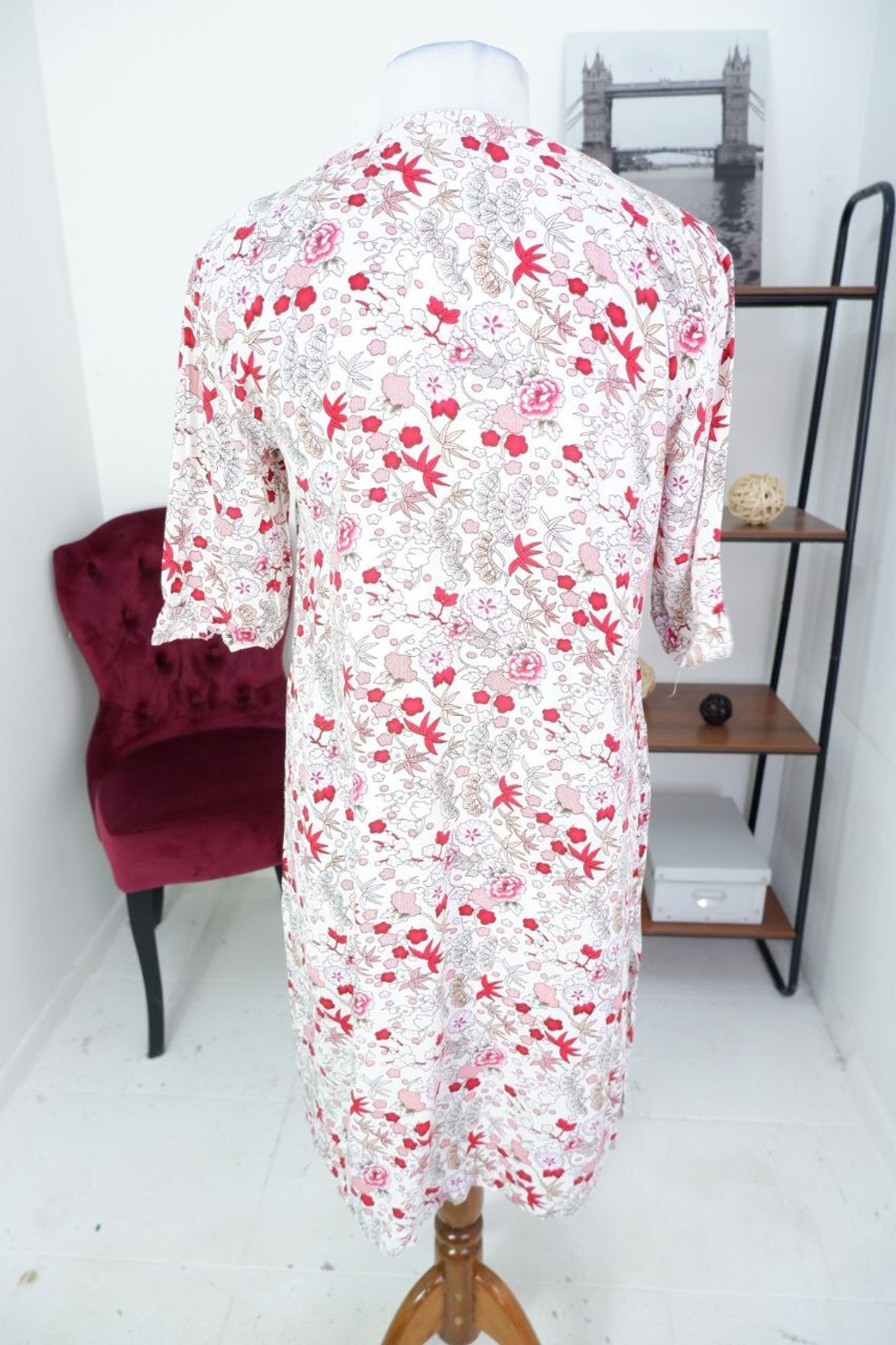 Платье MIA MIA прямого кроя 44 размер