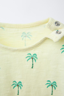 ZARA ФУТБОЛКА С ПРИНТОМ «ПАЛЬМЫ», СВЕТЛО-ЖЕЛТЫЙ