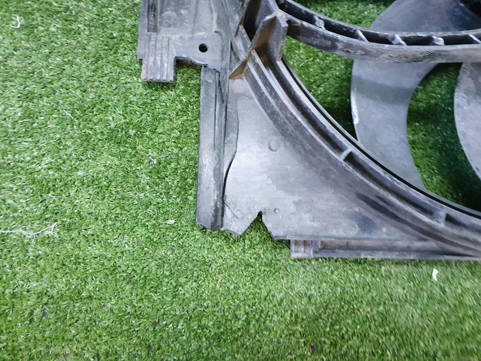 Диффузор с вентилятором BMW 3er F30, F31, F80 (2011-2020)