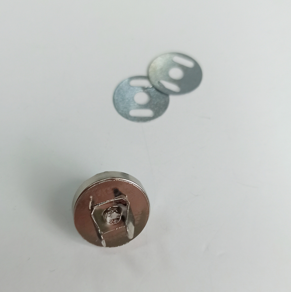 Кнопка установочная 16 мм