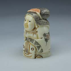 Нэцкэ Бэндзайтен со струнным инструментом