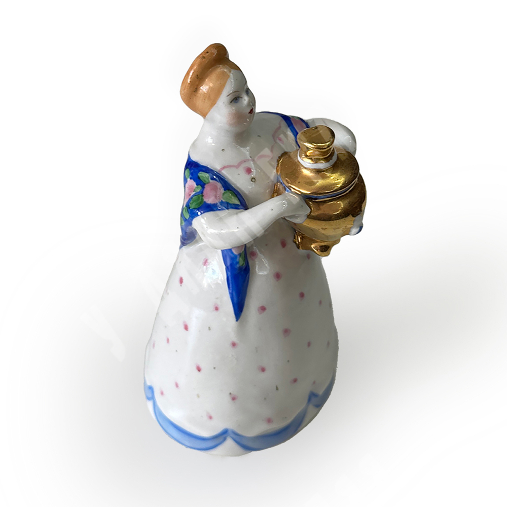 Фарфоровая статуэтка  Барышня с самоваром. СССР, Дулево, Скульптор М. Шепелева 1960