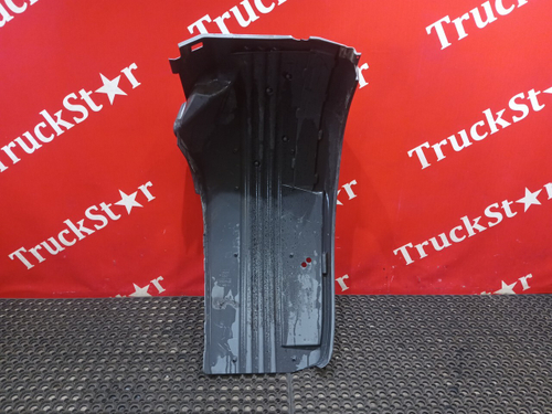 Крыло переднее 2017г.