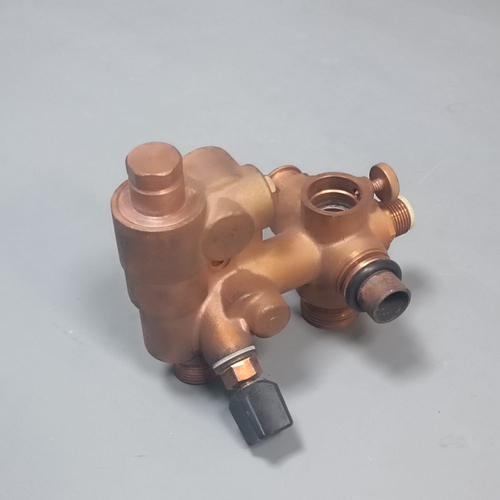 Б/У Гидрогруппа для котлов ARISTON MICROGENUS PLUS MFFI (датчик протока) арт. 65100775