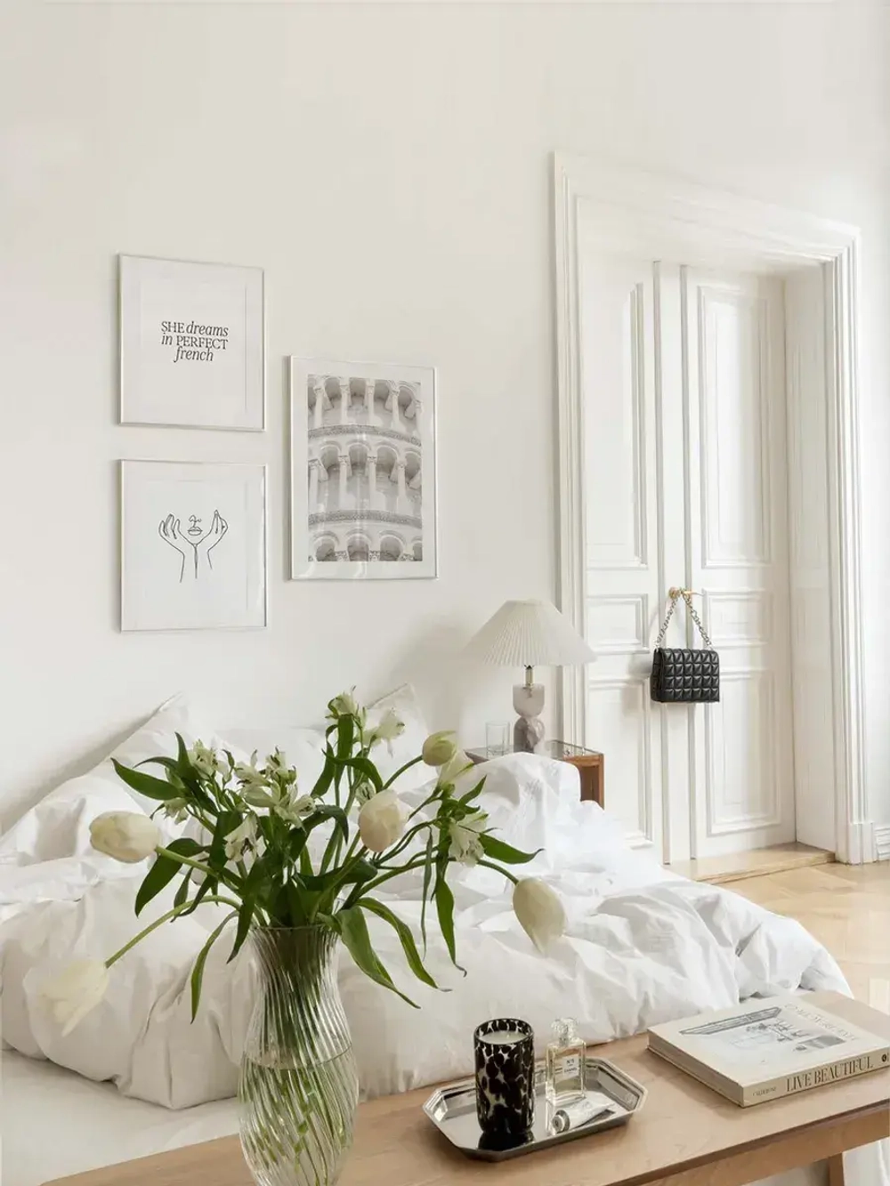 Металлическая рамка для фото 55х55 см