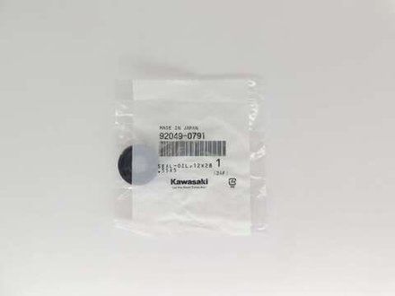 сальник помпы Kawasaki ER-4N ER650 EX400 EX650 Versys 650 92049-0115