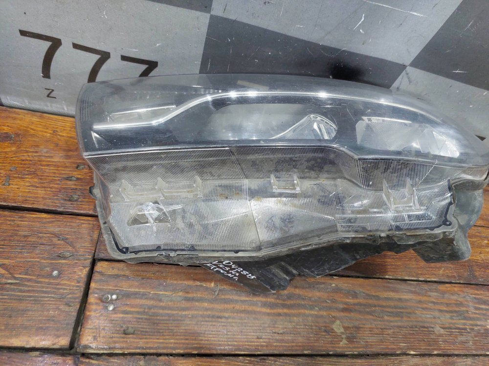 Фара левая с дефектом LADA Vesta 15-22 Б/У Оригинал 8450006953