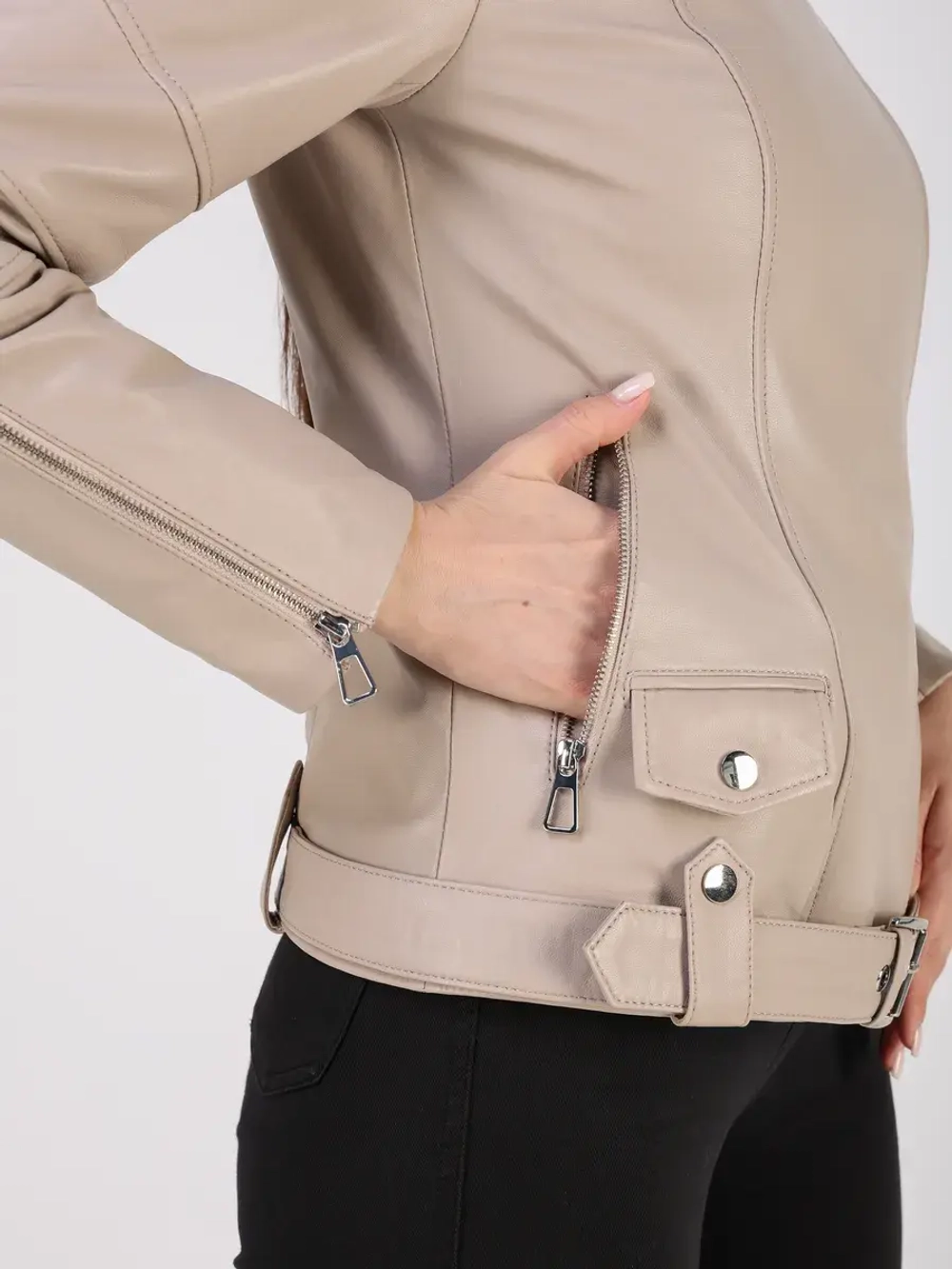 Кожаная куртка демисезонная косуха