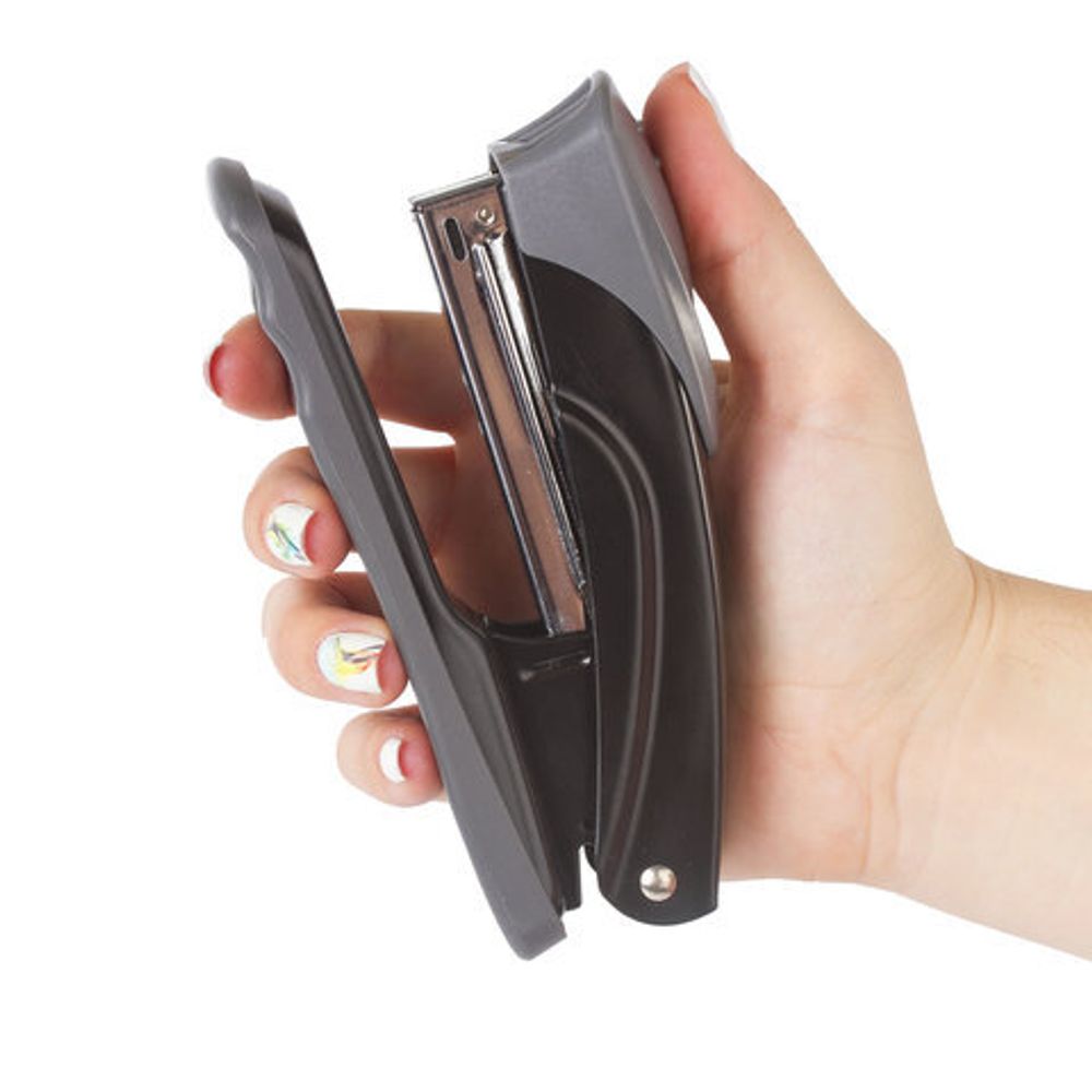 Степлер №24/6, 26/6 металлический BRAUBERG "Universal+", до 25 листов, черный, 227779