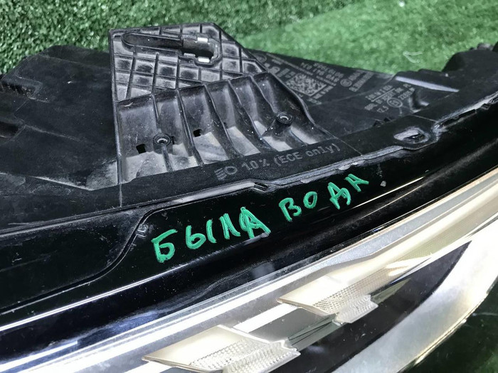 Фара правая Audi A3 4 8Y (2020-2024) LED