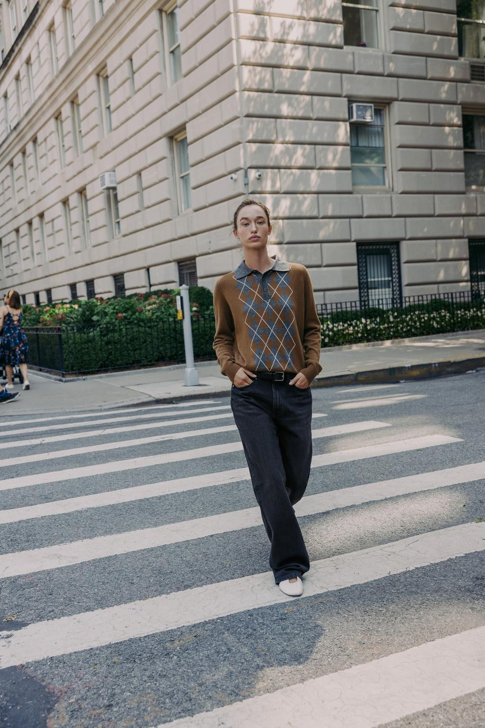 ZARA ТРИКОТАЖНЫЙ СВИТЕР ПОЛО С УЗОРОМ «РОМБЫ», СВЕТЛО-КОРИЧНЕВЫЙ