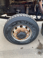 Shacman (Shaanxi) SX* 6x6 Седельный тягач SX42586V385 (Дизельный, 11,6 л, 423 л.с., МТ)