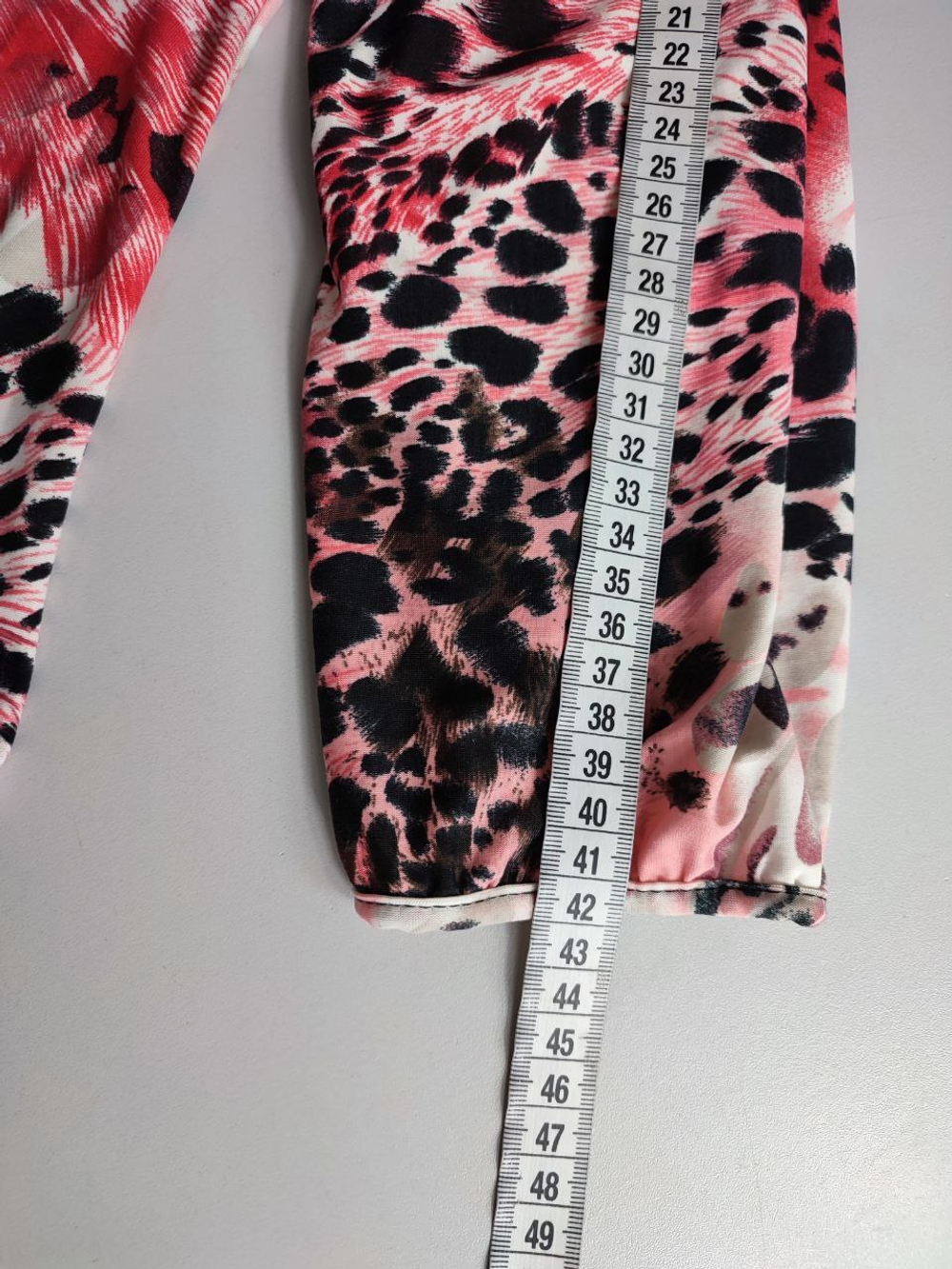 Джемпер с принтом 44 размер