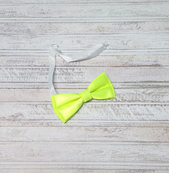 Галстук бабочка классика, лайм глянец