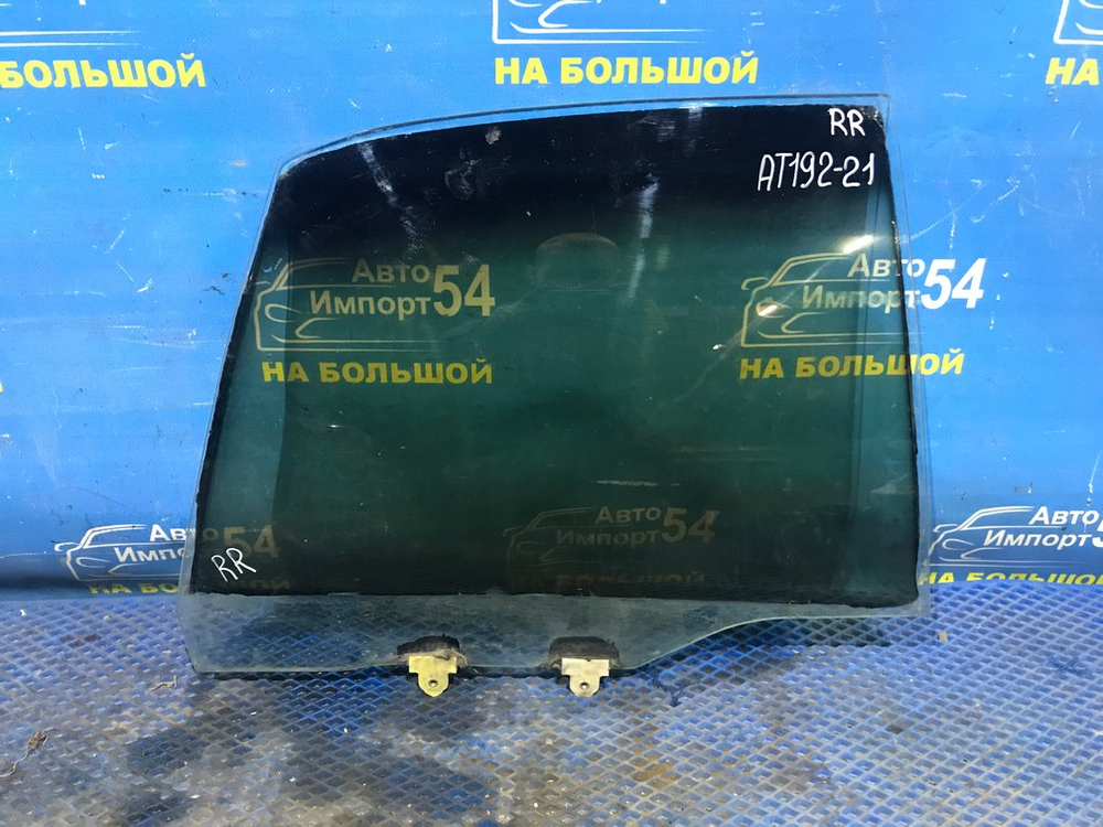 Стекло двери задней правой TOYOTA CARINA 1994