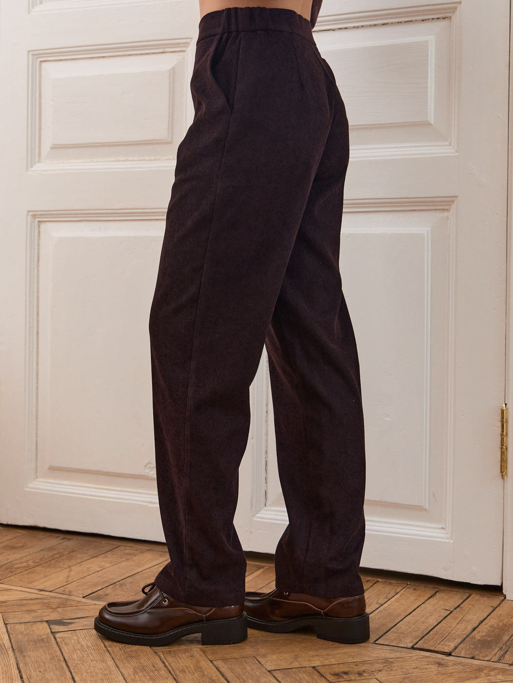 Брюки классические вельветовые