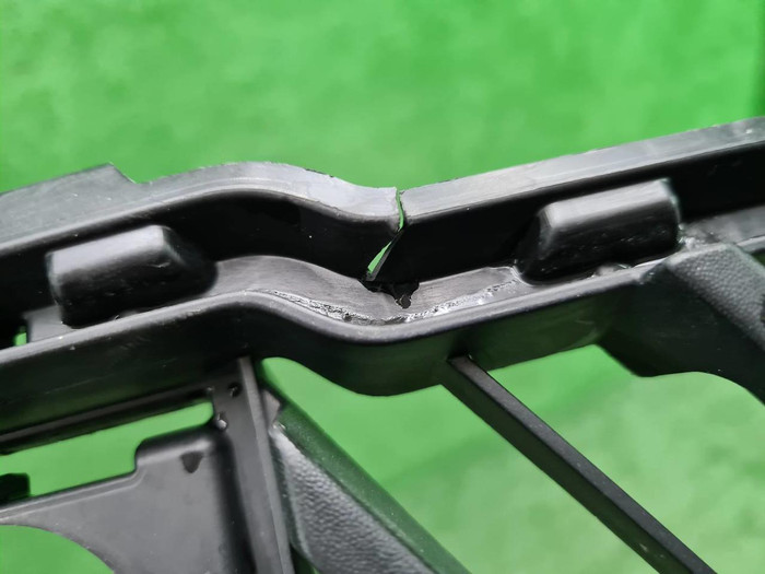 Решетка перед. бампера Citroen C5 Aircross (22-нв)