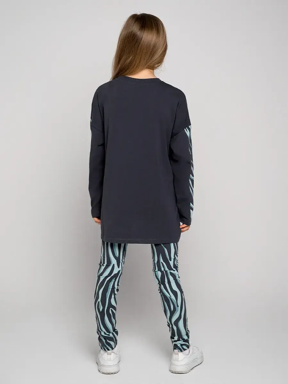 Костюм для девочки на весну