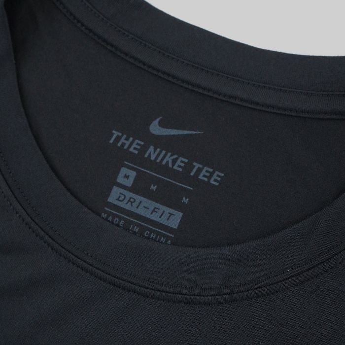 Футболка мужская Nike Dri-Fit Legend Humor артикул:DM6283-010 - купить в магазине Дайс