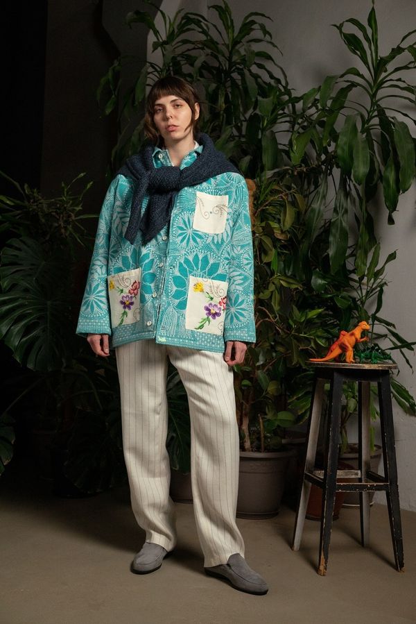 Куртка с Вышитыми Нарциссами / Daffodils голубая - фото 3