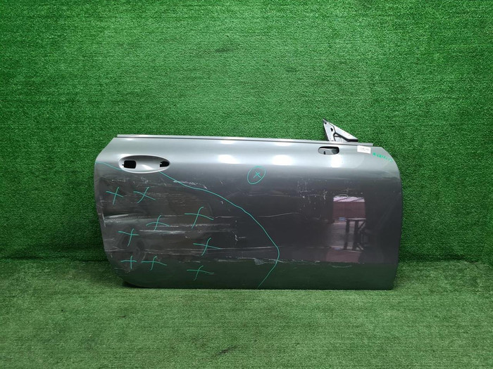 Дверь правая Mercedes E C238 (2016-2023)