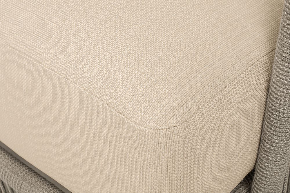 "Альбано" диван 3-местный плетеный из роупа, каркас алюминий светло-серый (RAL7035) муар, роуп серый меланж круглый, ткань Mossle светло-бежевая