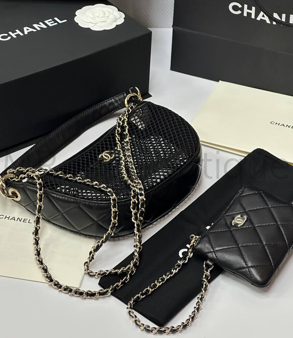 Женская сетчатая сумка Chanel черного цвета