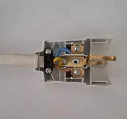 Удлинитель с заземлением "Доктор Ап" 1 розетка, 2 метра, ПуГВВ 3x1.5 мм, белый 3.6 кВт, 16А, серия "Мощный"