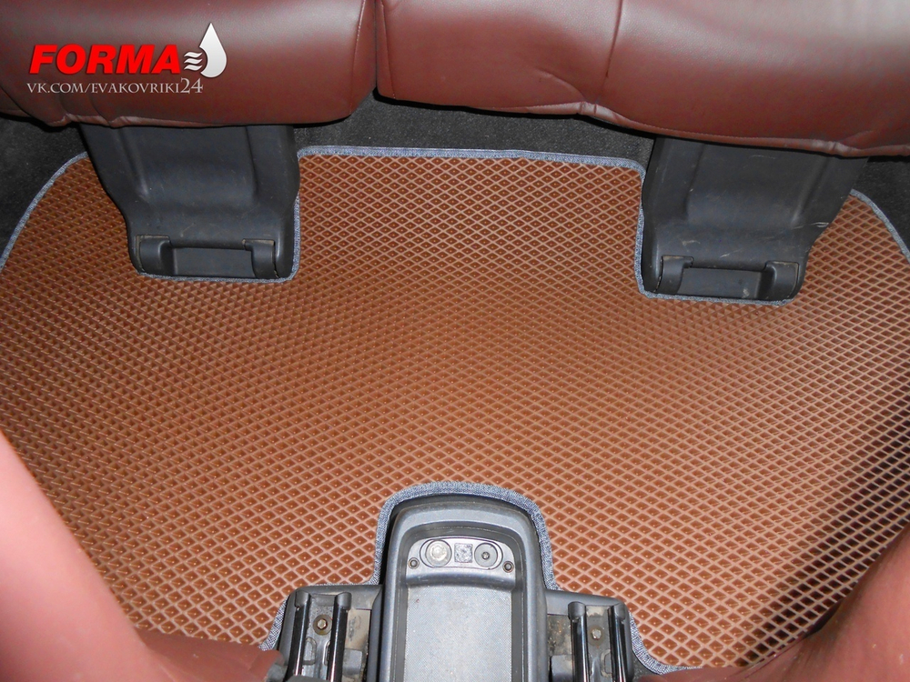 Toyota Ractis 1 поколение P100 (10.2005 - 10.2010) 2WD