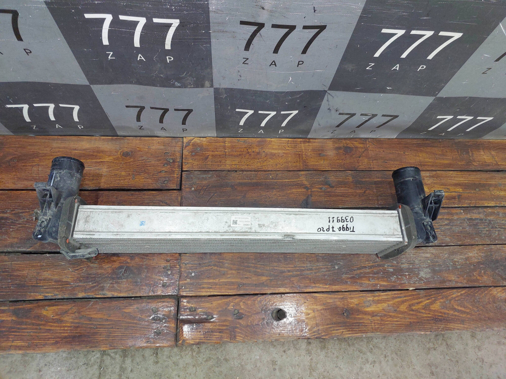 Интеркулер Chery Tiggo 8 Pro  Б/У Оригинал 302001149АА