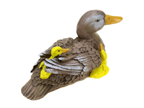 Утка с утятами (полистоун)
