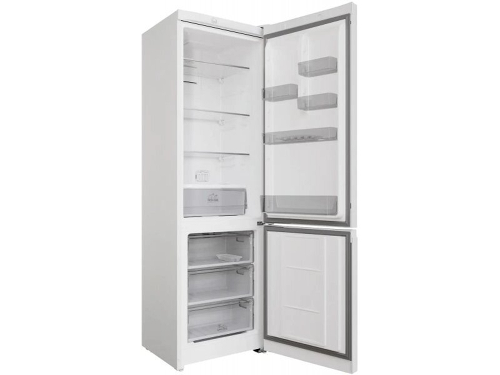 Холодильник Hotpoint HT 4200 W Total No Frost