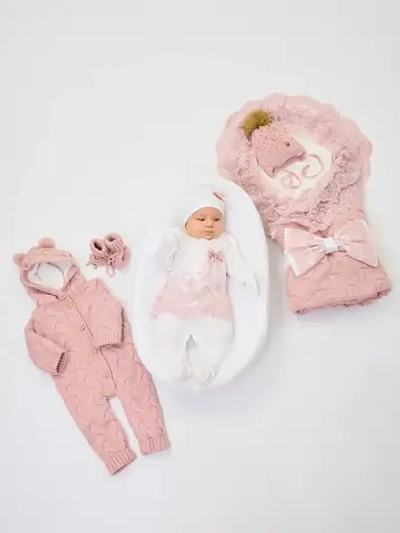 Комплект на выписку для новорожденного утепленный