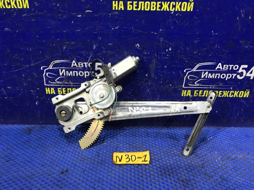 Стеклоподъемник задний правый NISSAN R’NESSA 1999