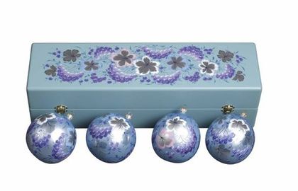 Zhostovo Christmas balls in wooden box - set of 4 balls SET04D-667785813