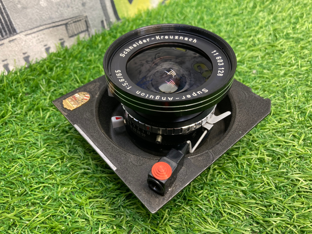 Schneider-Kreuznach 5.6/65 Super-Angulon Technika
