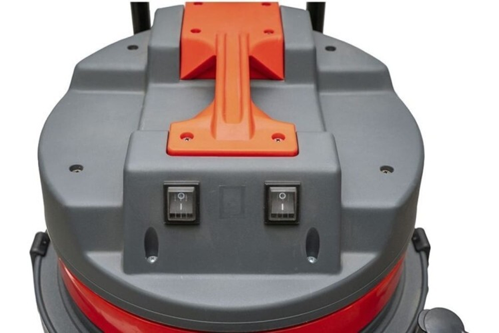 Пылесос промышленный VOLL 1.00702 INDUSTRIAL VVC-70/2