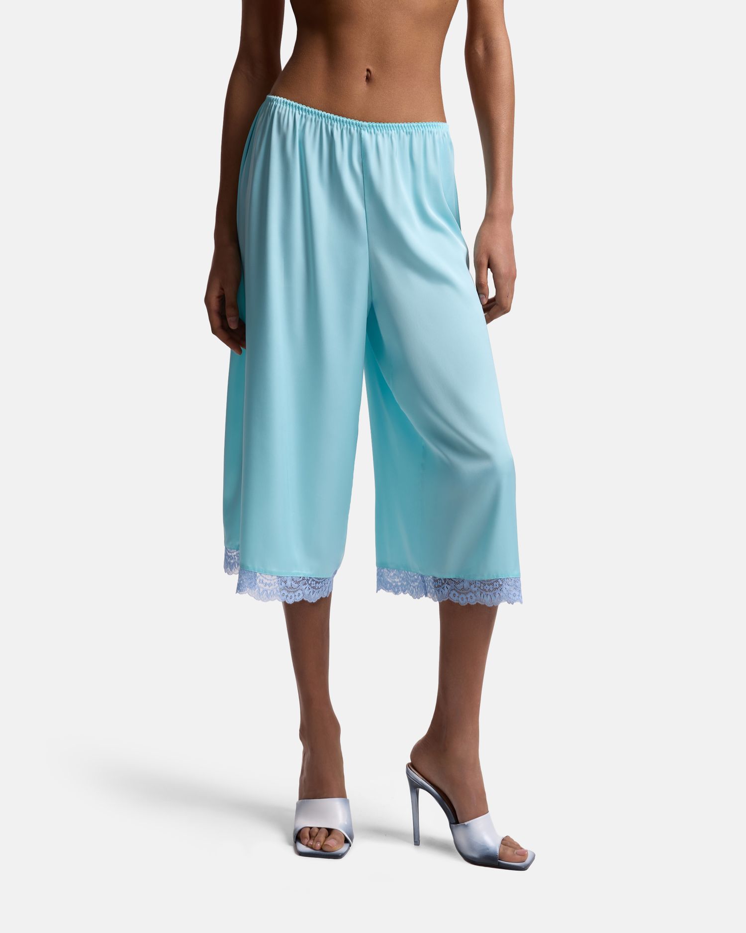 ПАНТАЛОНЫ ИЗ САТИНА