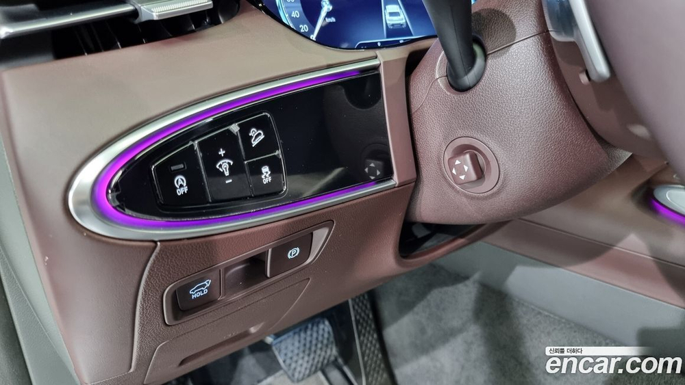 Genesis GV70 2.5T Бензин AWD (02.2021)