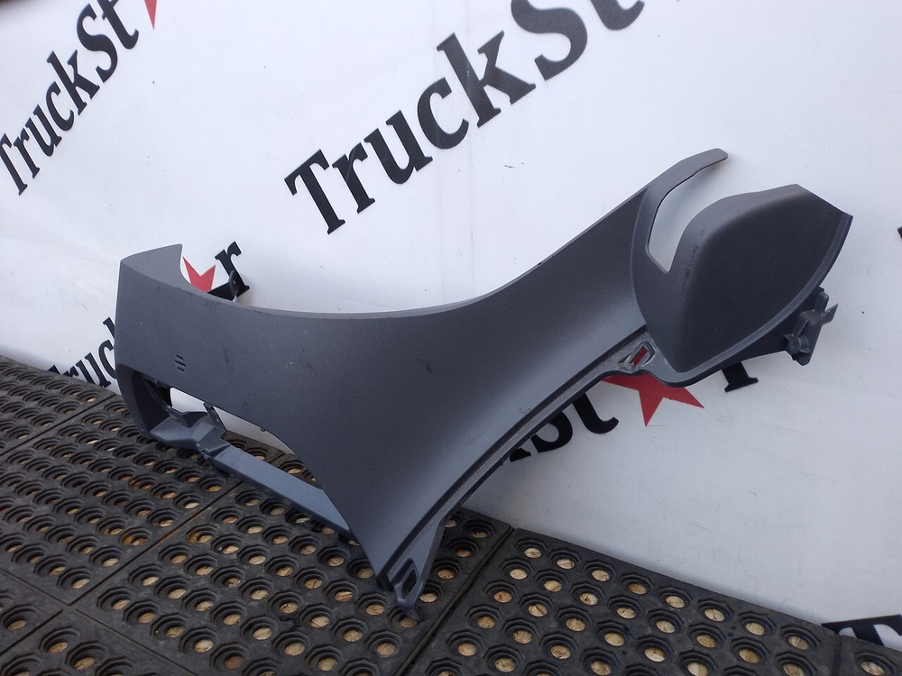 Облицовка панели приборов 2019г.