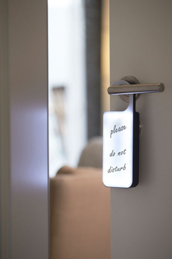 LED вывеска на дверь DO NOT DISTURB