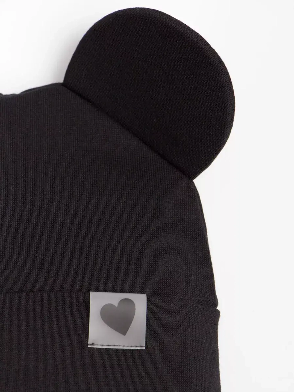 Шапка для девочки трикотажная и снуд