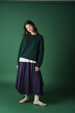 Пуловер "Бенгальские огни" из кашемира с мериносом темно-зеленого цвета и золотыми пайетками ПРЕДЗАКАЗ