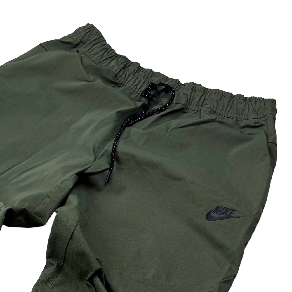 Брюки Nike Tech Pack
