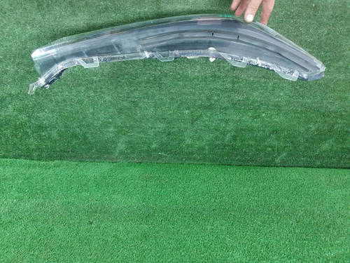 Стекло фары правое Toyota RAV4 5 XA50 (2018-н.в.)