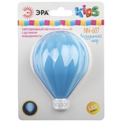 Ночник - светильник светодиодный ЭРА NN-607-LS-BU в розетку с датчиком освещенности синий