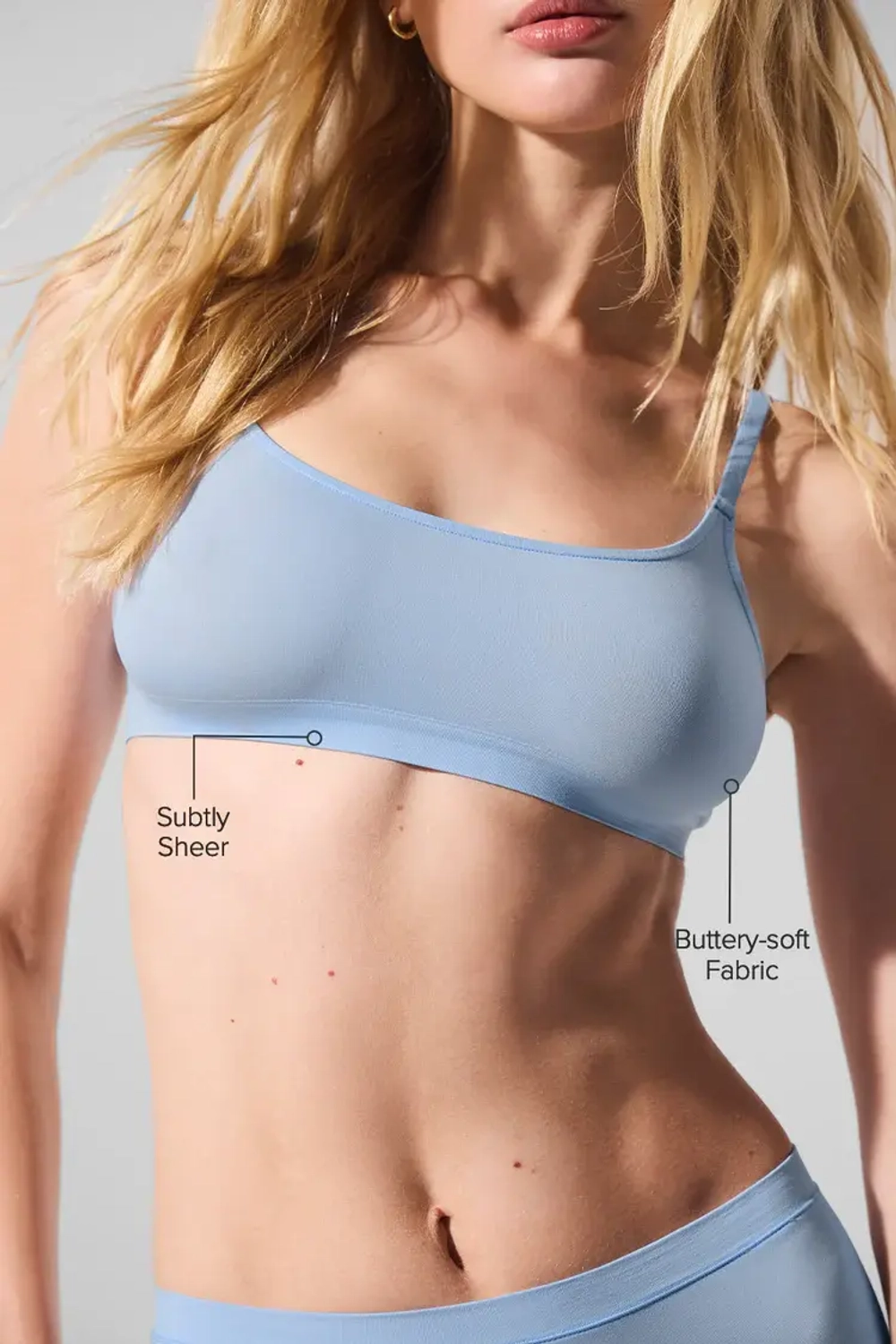 Alo yoga Прозрачный бюстгальтер, светло-голубой