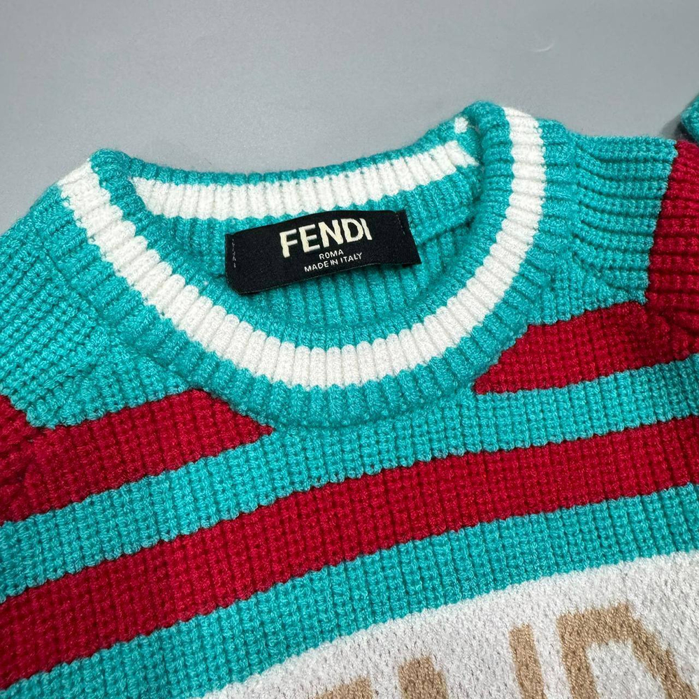 Свитер Fendi